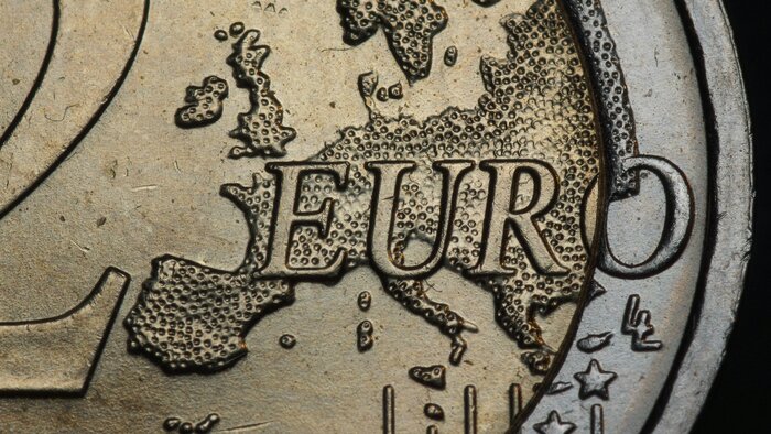 2-Euro-M&uuml;nze in Nahaufnahme