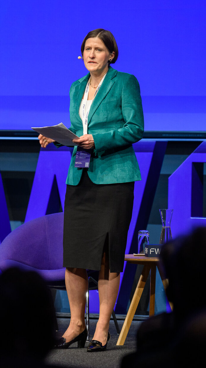 Dorothea Ringe (Joachim Herz Stiftung) auf der Bühne