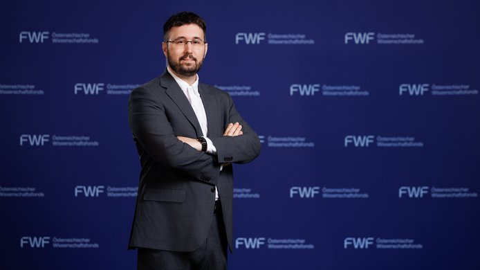 FWF-ASTRA-Preisträger Jose Julian Valenzuela im Porträt