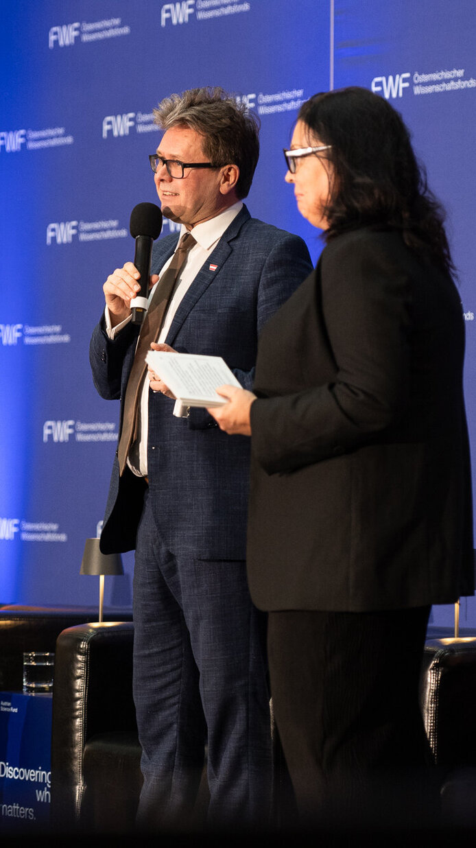 FWF-Präsident Christof Gattringer, Bundesminister Martin Polaschek, FWF-Vizepräsidentin Ursula Jakubek