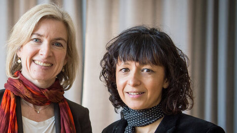 [Translate to English:] Jennifer Doudna und Emmanuelle Charpentier im Portrait